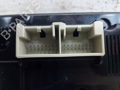 Climate control VW TOURAN (1T3) 1.2 TSI | BP37137796I5 - Image 8