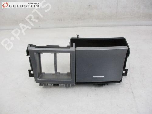 Posacenere Posacenere MAZDA 3 (BL) 1.6 MZ-CD (BL14) (109 hp) 37098981 37098981
