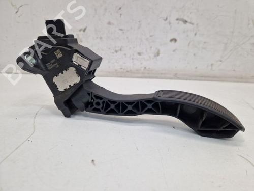 Pedal Pedal TOYOTA AURIS (_E15_) 1.8 Hybrid (ZWE150_, ZWE150R) (136 hp) 37094628 37094628