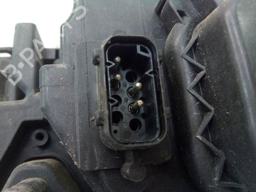 Right headlight BMW X3 (E83) 2.5 i | BP30122206C29