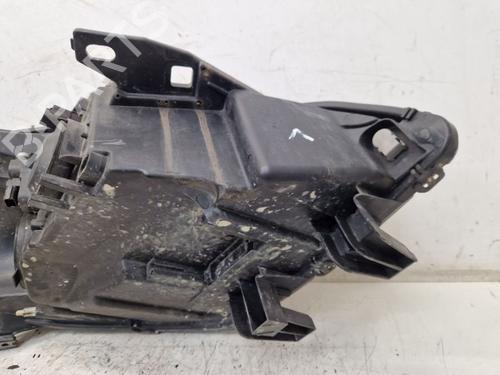 Left headlight RENAULT GRAND SCÉNIC III (JZ0/1_) 1.9 dCi (JZ0J, JZ0N, JZ1K, JZ1S) | BP29107734C28