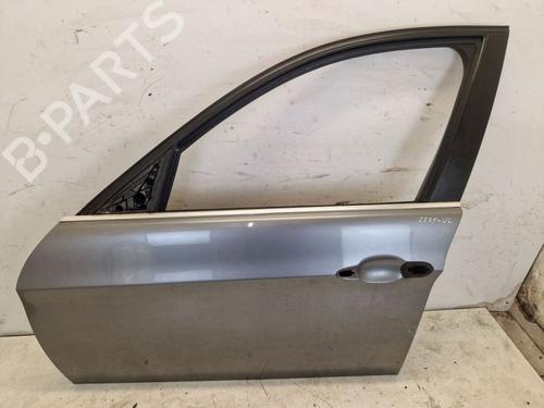 Used Left front door BMW 3 Touring (E91) 330 i (272 hp) 29103233