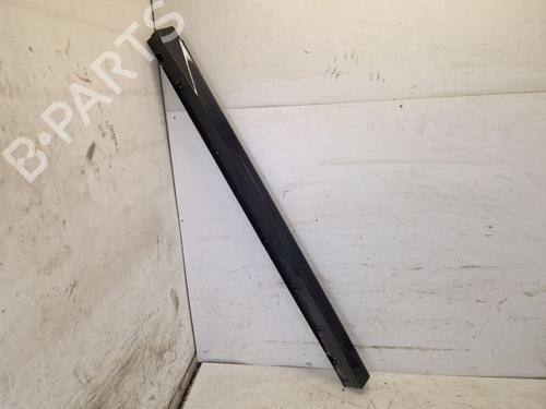 Used Door moulding trim RENAULT MEGANE E-TECH SUV EV60 (BNJ1) (218 hp) 29100828
