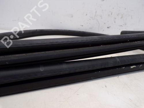 Rubber door seal CHRYSLER GRAND VOYAGER V (RT) 3.6 | BP29097567C142 