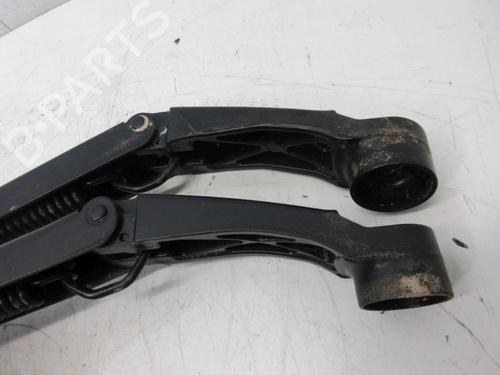 Front windshield wiper arm TOYOTA YARIS (_P21_, _PA1_, _PH1_) 1.5 Hybrid (MXPH10, MXPH11) | BP29099135C143 