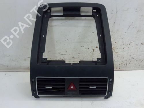 Used Air vent VW TOURAN (1T3) 1.2 TSI (105 hp) 29106744