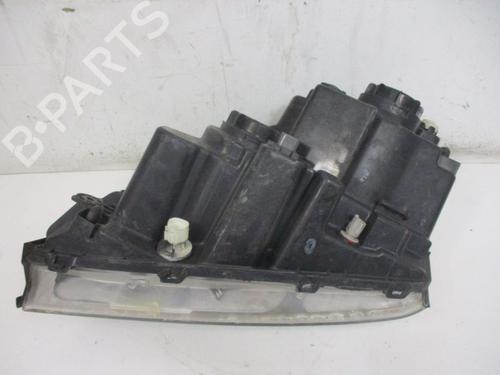 Right headlight KIA SORENTO I (JC) 3.5 V6 4WD | BP18796068C29 