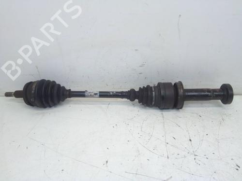 Transmisión delantera derecha VW TRANSPORTER T5 Van (7HA, 7HH, 7EA, 7EH) 1.9 TDI (102 hp) 31702432