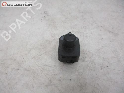 Spejlkontakt AUDI A3 Sportback (8PA) 2.0 TDI (140 hp) 28306543