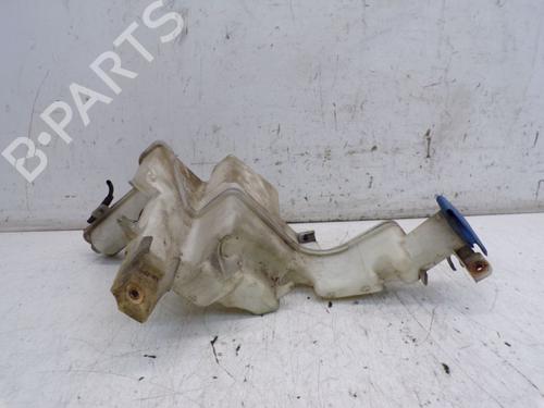 Used Front windshield wiper arm VW PASSAT B6 (3C2) 2.0 TDI (140 hp) 29093641