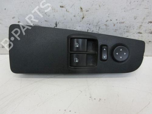 Used Switch FIAT GRANDE PUNTO (199_) 1.2 (65 hp) 28307158