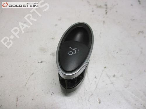 switch-mercedes-benz-e-class-w211-2002-2003-2004-2005-2006-2007-2008-2009-37096016 main image