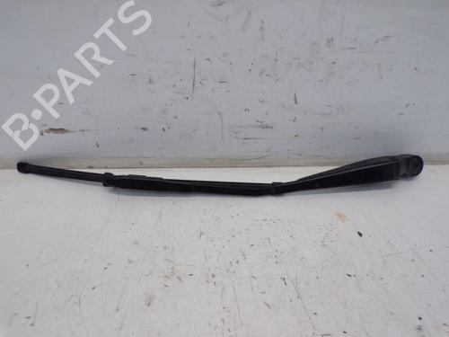 Used Front windshield wiper arm Front windshield wiper arm 37131461 37131461