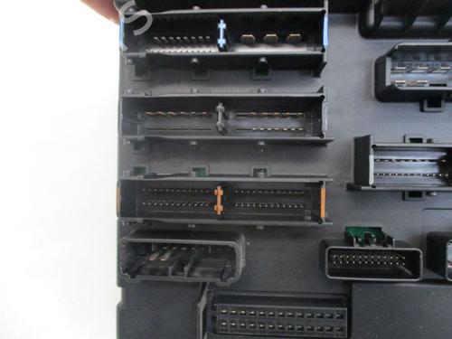 Fuse box OPEL SIGNUM Hatchback (Z03) 1.9 CDTI (F48) | BP19293103E1 