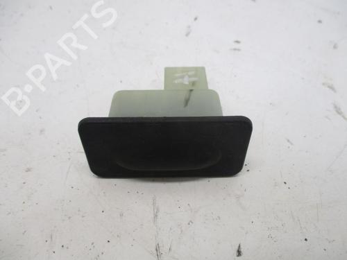Commutateur RENAULT ESPACE IV (JK0/1_) 2.0 (JK09) (136 hp) 18804711