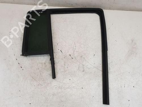 Used Rear right door window Rear right door window 36859082 36859082