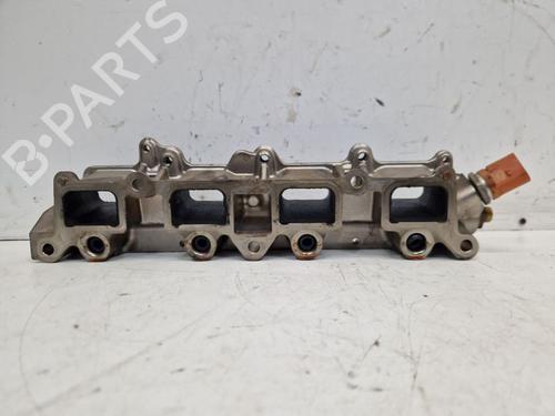 Używane Kolektor ssący AUDI A1 (8X1, 8XK) 1.4 TFSI (122 hp) 31702456