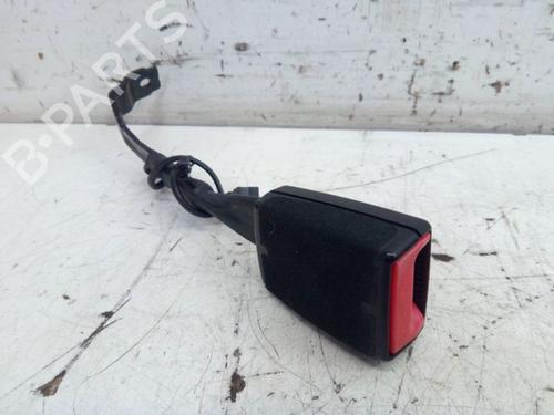 Used Seat buckle VW PASSAT B6 Variant (3C5) 1.4 TSI (122 hp) 26022553