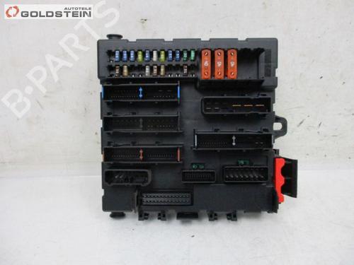 Used Fuse box Fuse box 37101150 37101150
