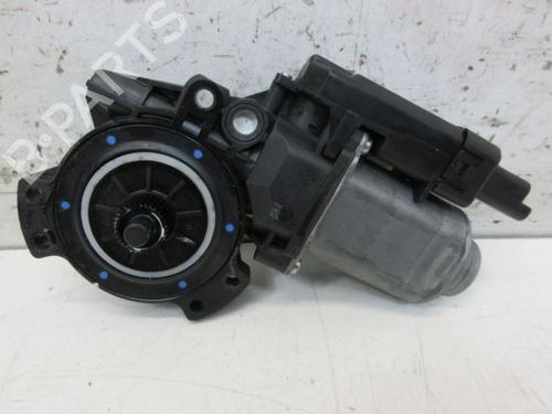Left front window motor KIA CEE'D Hatchback (ED) 1.6 CRDi 115 | BP37125155E21 - Image 3