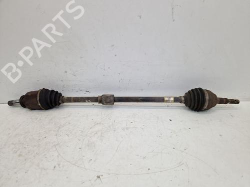Used Right front driveshaft Right front driveshaft OPEL MERIVA B MPV (S10) 1.4 (75) (120 hp) 33627984 33627984