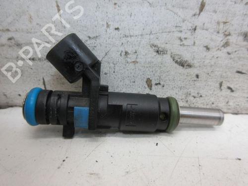 injector-opel-astra-j-p10-2009-2010-2011-2012-2013-2014-2015-2016-37128096 main image