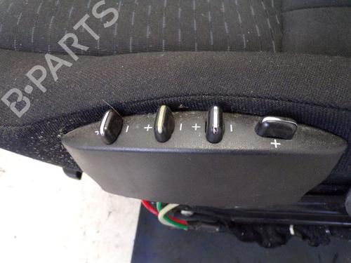 Right front seat MERCEDES-BENZ C-CLASS (W203) C 200 Kompressor (203.042) | BP29086383C16 