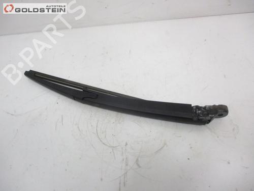 front-windshield-wiper-arm-opel-astra-k-b16-2015-2016-2017-2018-2019-2020-2021-2022-37105462 main image