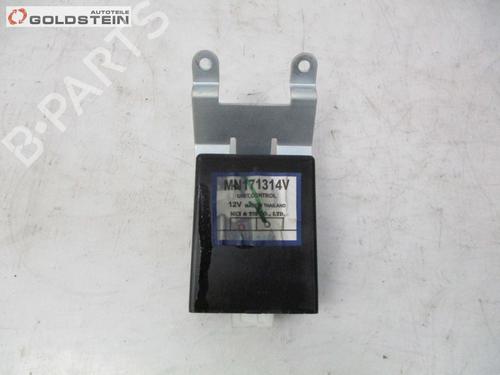 Used Control unit MITSUBISHI L200 / TRITON (KA_T, KB_T) 2.5 DI-D 4WD (KB4T) (136 hp) 18751099