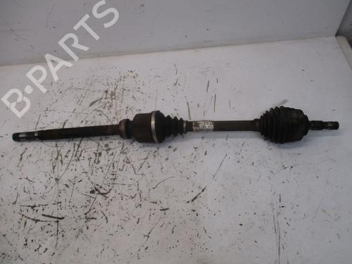 Used Right front driveshaft PEUGEOT 5008 (0U_, 0E_) 2.0 HDi (163 hp) 25991732