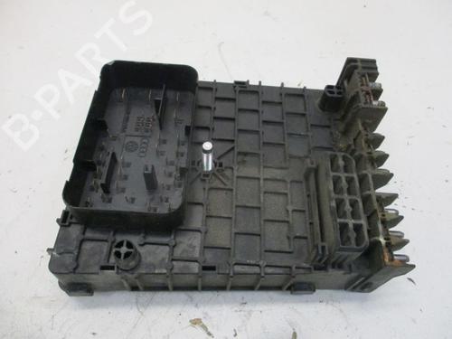 Fuse box VW PASSAT B6 (3C2) 2.0 TDI | BP37118623E1  - Image 5