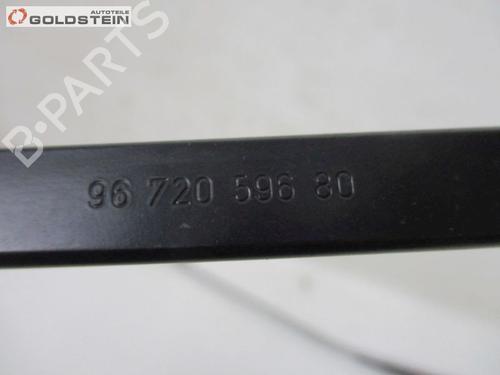 Front windshield wiper arm PEUGEOT 5008 (0U_, 0E_) 1.6 HDi | BP18754769C143 