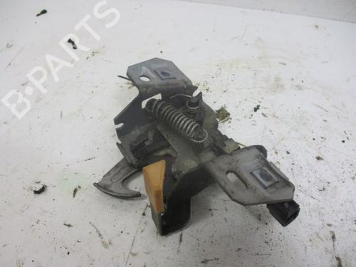 Hood lock VOLVO V50 (545) 2.4 | BP18797800C133 