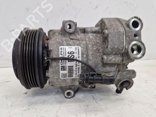 Compresseur AC OPEL MERIVA B MPV (S10) 1.4 (75) (120 hp) 31702243