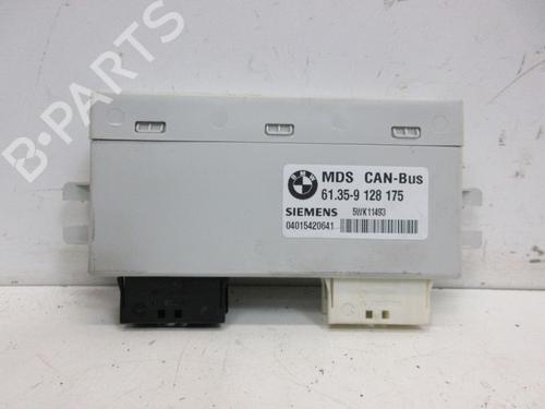 Used Control unit BMW 3 Touring (E91) 318 i (129 hp) 22560106