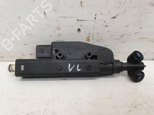 washer-pump-audi-a8-d3-4e2-4e8-2002-2003-2004-2005-2006-2007-2008-2009-2010-34738419 main image