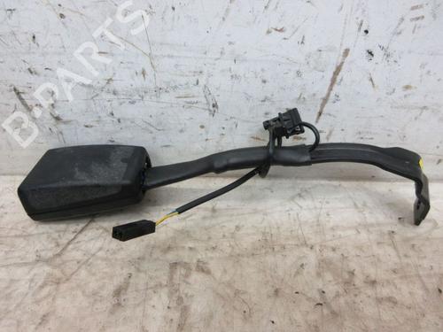 Used Seat buckle VW GOLF VI (5K1) 1.4 TSI (160 hp) 21137068