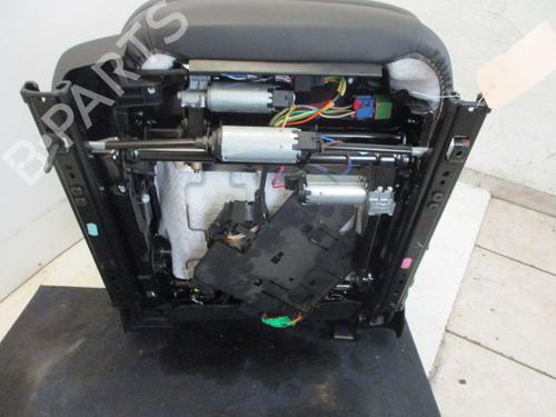 Right front seat PEUGEOT 407 SW (6E_, 6D_) 2.0 HDi 135 | BP18799735C16 