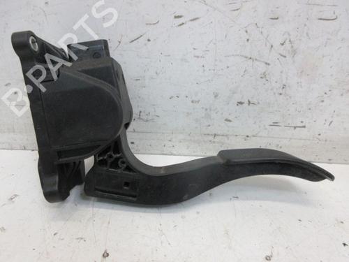 Used Pedal VW CRAFTER 30-50 Van (2E_) 2.0 TDI (136 hp) 19293516