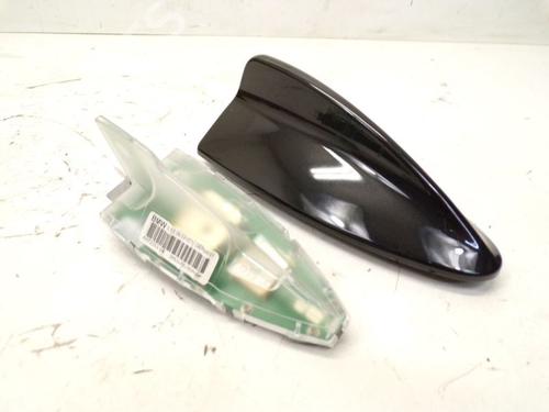 Used Antenna/Base BMW X5 (E70) xDrive 48 i (355 hp) 18802043