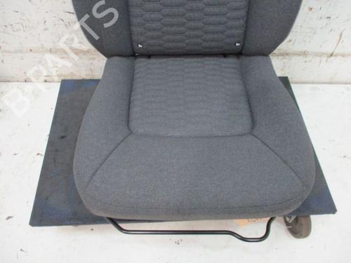 Right front seat RENAULT ZOE (BFM_) ZOE | BP37122098C16 - Image 3