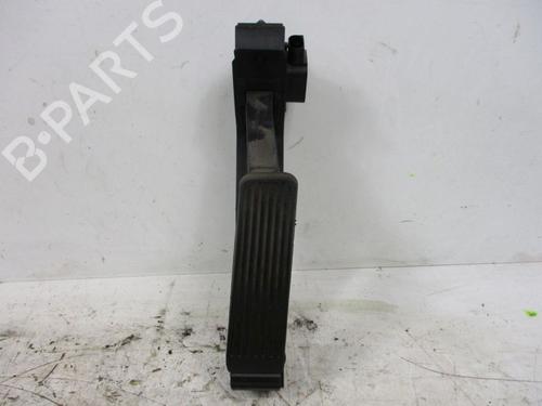 Pedal Pedal MERCEDES-BENZ S-CLASS (W220, V220) S 430, S 430 L (220.070, 220.170) (279 hp) 37114581 37114581