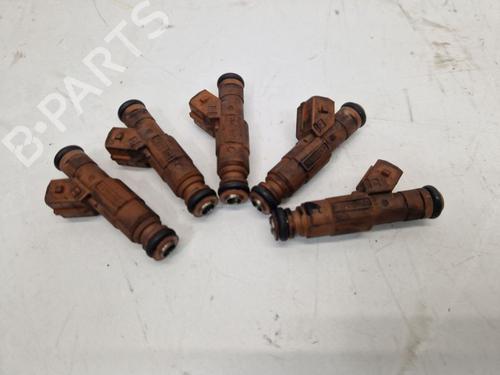 Inyector Inyector VOLVO XC90 I (275) 2.5 T AWD (209 hp) 37135091 37135091