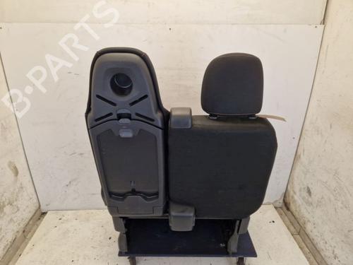 Sæde højre fortil RENAULT TRAFIC III Van (FG_) 1.6 dCi 95 (FGMJ, FGMR) | BP31588604C16 