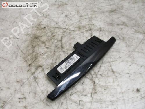 control-unit-mercedes-benz-c-class-w204-2007-2008-2009-2010-2011-2012-2013-2014-2015-37097217 main image