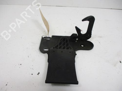 hood-lock-audi-a8-d3-4e2-4e8-40-tdi-quattro-4e0823485f-2002-2003-2004-2005-2006-2007-2008-2009-2010-18795075 main image