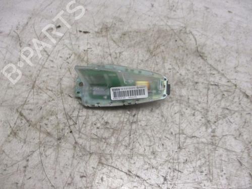 Used Antenna/Base BMW 3 Touring (E91) 320 d (177 hp) 21134624