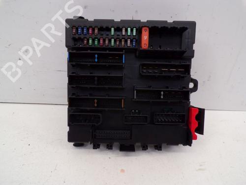Used Fuse box SAAB 9-3 (YS3F, E79, D79, D75) 2.2 TiD (125 hp) 29084888
