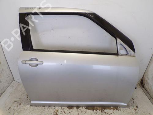 Używane Drzwi przednie prawe SUZUKI SWIFT III (MZ, EZ) 1.3 (RS413, ZC11S) (92 hp) 29096564
