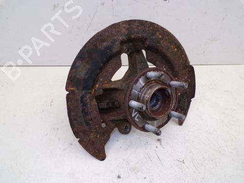 Used Left front steering knuckle VOLVO V50 (545) 1.8 (125 hp) 18806132